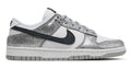 Nike Dunk Low Golden Gals Metallic Silver (Per donne)