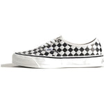 Vans Diamond Check LX Authentic 44 side profile, black and white diamond checkerboard canvas - Image 2