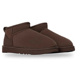 Pair of brown slippers on a white background - Image 2
