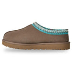 Brown slipper with blue trim on a white background - Image 3